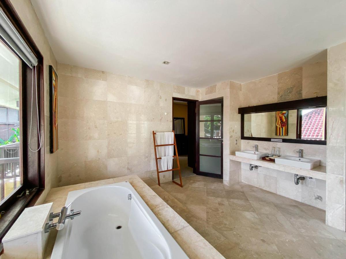 Cometa Villas Seminyak By Premier Hospitality Asia Kültér fotó