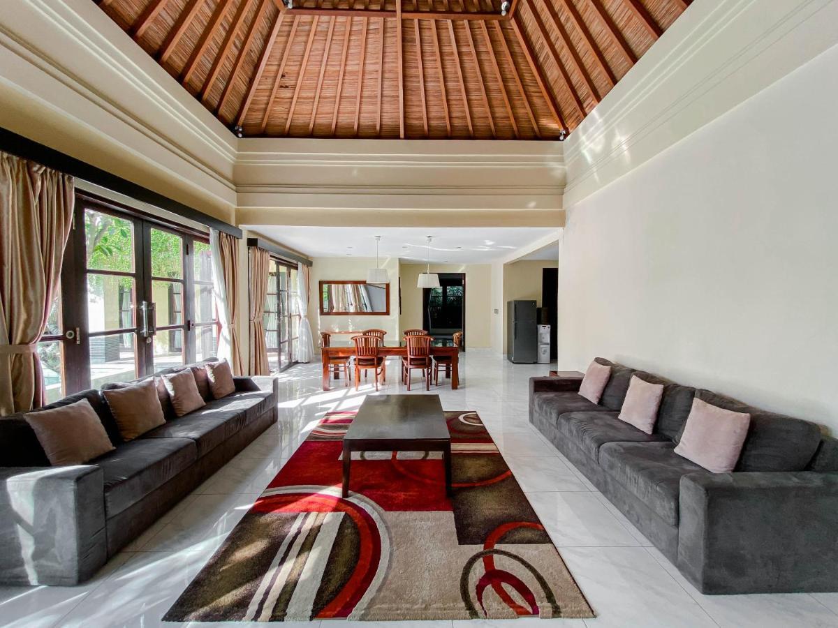 Cometa Villas Seminyak By Premier Hospitality Asia Kültér fotó