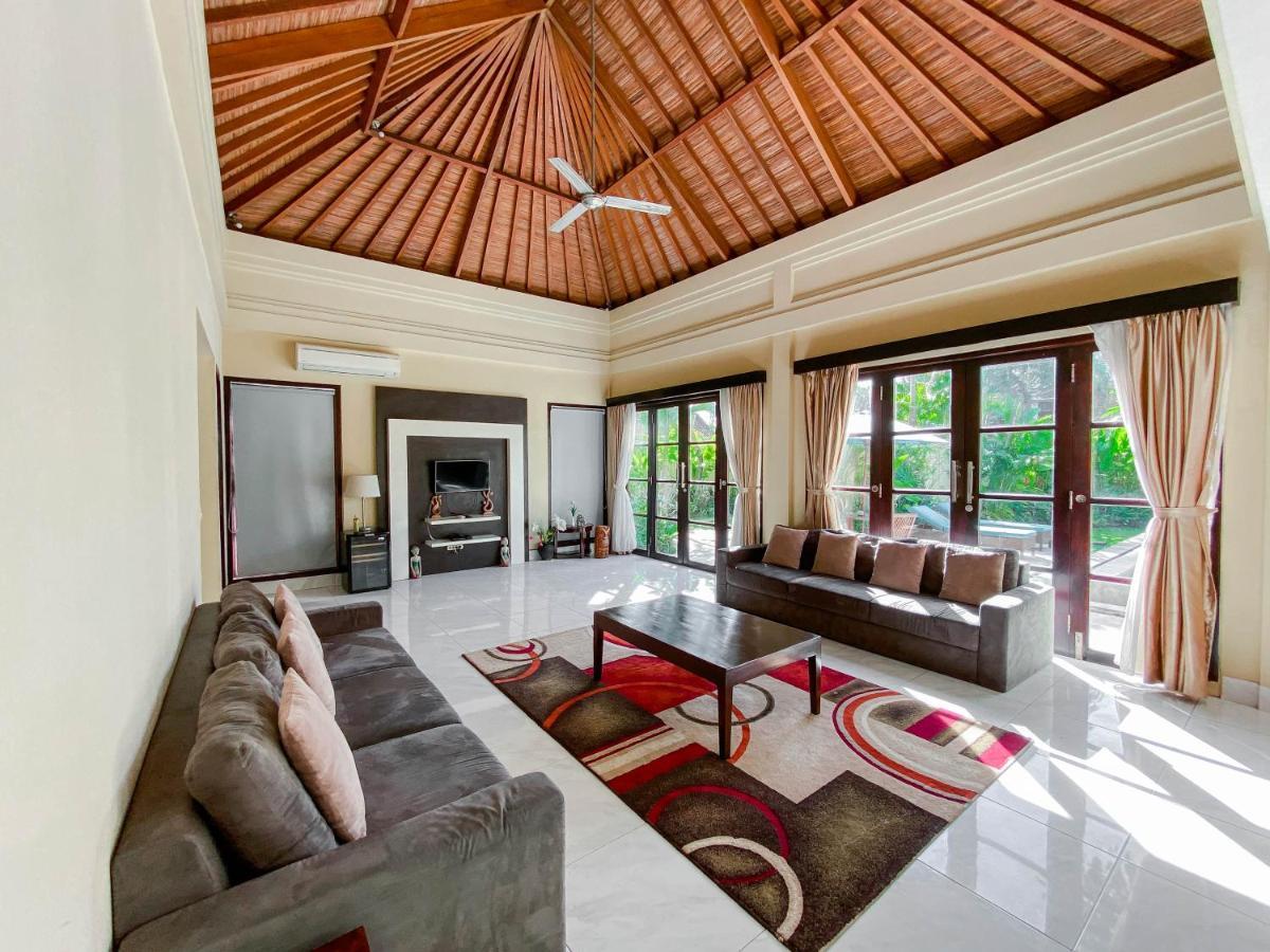 Cometa Villas Seminyak By Premier Hospitality Asia Kültér fotó