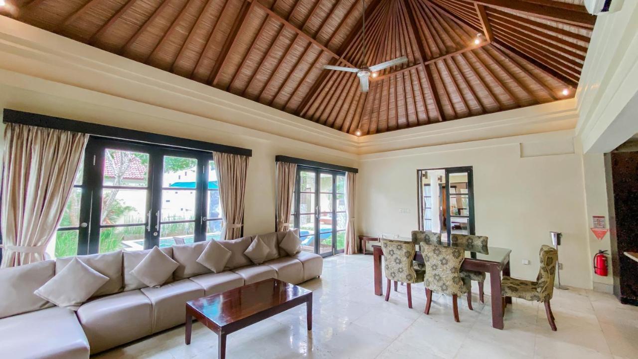 Cometa Villas Seminyak By Premier Hospitality Asia Kültér fotó